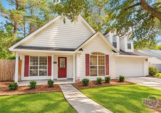 Photo 2 of Single family home for sale at 105 Sunrise Ln, Savannah, GA 31419 | MLS# SA366326 | Listing updated on 2026-10-29