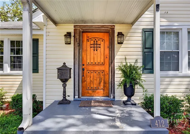 Photo 3 of Single family home for sale at 412 Lawton Ave, Savannah, GA 31404 | MLS# SA364053 | Listing updated on 2026-09-07