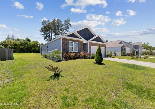 Photo 2 of Single family home for sale at 133 Tributary Cir, Wilmington, NC 28401 | MLS# 100579414 | Listing updated on 2026-09-03