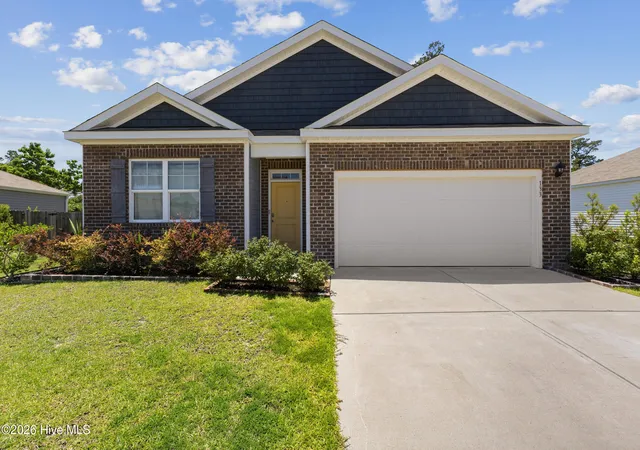 Photo 3 of Single family home for sale at 133 Tributary Cir, Wilmington, NC 28401 | MLS# 100579414 | Listing updated on 2026-09-03