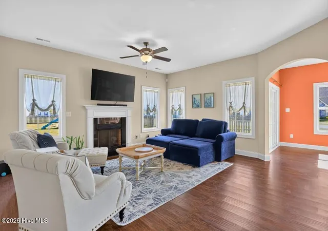 Photo 3 of Single family home for sale at 1000 Kingfish Way, New Bern, NC 28562 | MLS# 100602307 | Listing updated on 2026-09-16