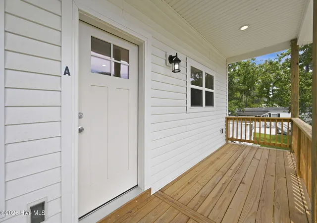 Photo 4 of Manufactured home for sale at 751 Driftwood Dr, Hampstead, NC 28443 | MLS# 100601270 | Listing updated on 2026-09-14