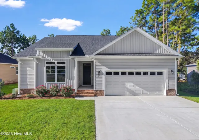 Photo 1 of Single family home for sale at 27 N High Point Rd, Southport, NC 28461 | MLS# 100574955 | Listing updated on 2026-09-16