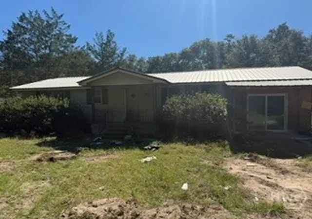Photo 2 of Single family home for sale at 4537 L J Rd, Claxton, GA 30417 | MLS# SA366261 | Listing updated on 2026-10-13