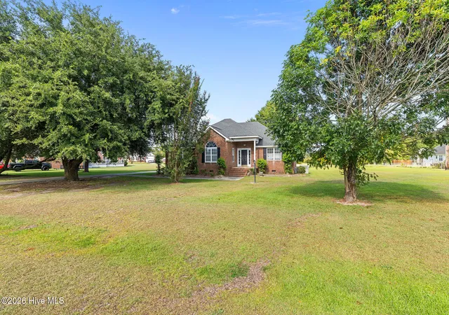 Photo 3 of Single family home for sale at 102 Homestead Dr, Goldsboro, NC 27530 | MLS# 100604076 | Listing updated on 2026-10-20