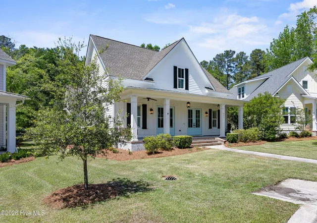 Photo 2 of Single family home for sale at 321 Jenoa Dr, Castle Hayne, NC 28429 | MLS# 100569354 | Listing updated on 2026-09-15