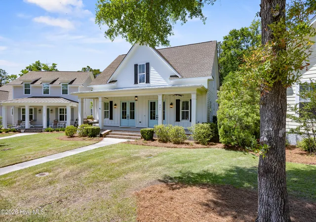 Photo 3 of Single family home for sale at 321 Jenoa Dr, Castle Hayne, NC 28429 | MLS# 100569354 | Listing updated on 2026-09-15