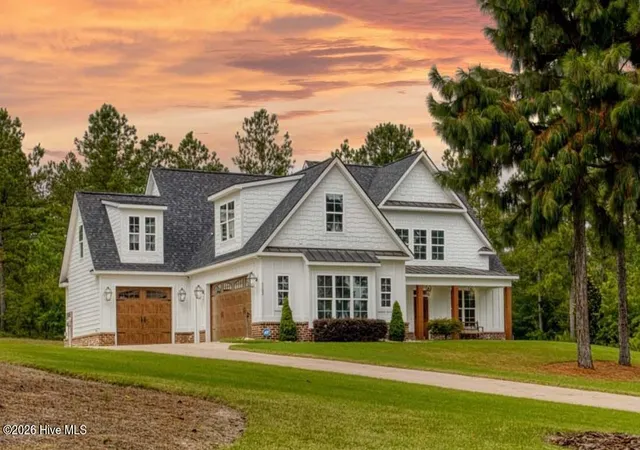 Single family home for sale at 1103 Drayton Ct, Aiken, SC 29801 | MLS# 100603302