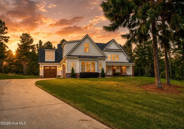 Photo 2 of Single family home for sale at 1103 Drayton Ct, Aiken, SC 29801 | MLS# 100603302 | Listing updated on 2026-09-14