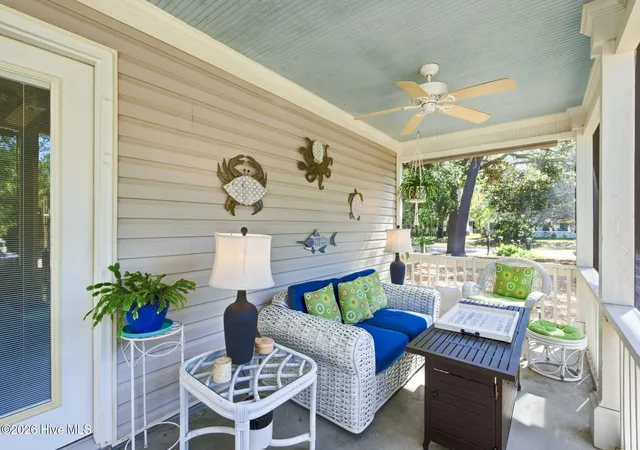 Photo 4 of Single family home for sale at 315 NE 40th Street, Oak Island, NC 28465 | MLS# 100603123 | Listing updated on 2026-10-07