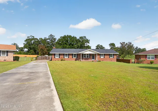 Photo 3 of Single family home for sale at 3002 Eagle Dr, Augusta, GA 30906 | MLS# 100602190 | Listing updated on 2026-09-09