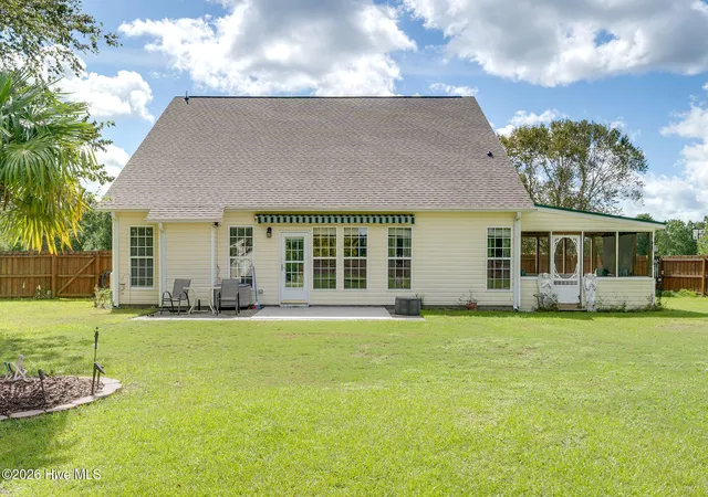 Photo 3 of Single family home for sale at 127 Cotton Patch Ct, Burgaw, NC 28425 | MLS# 100601711 | Listing updated on 2026-09-10