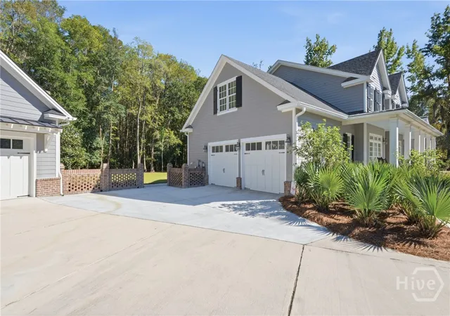 Photo 4 of Single family home for sale at 8 Seaton Xing, Pooler, GA 31322 | MLS# SA366392 | Listing updated on 2026-10-21