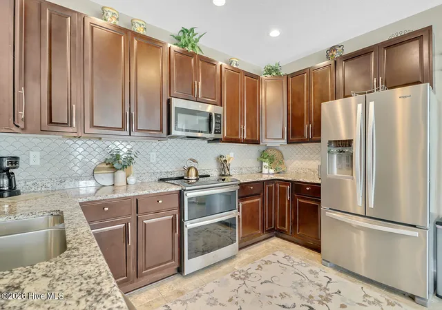 Photo 3 of Single family home for sale at 101 Sutryk Ct, Moyock, NC 27958 | MLS# 100602071 | Listing updated on 2026-10-07