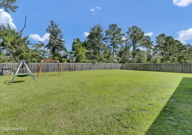 Photo 3 of Single family home for sale at 161 Preswick Dr, Rocky Point, NC 28457 | MLS# 100603078 | Listing updated on 2026-09-18