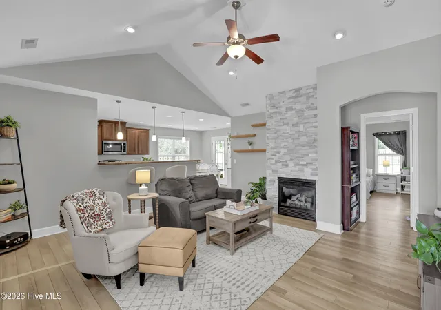 Photo 4 of Single family home for sale at 161 Preswick Dr, Rocky Point, NC 28457 | MLS# 100603078 | Listing updated on 2026-09-18