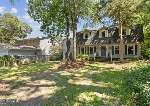 Photo 4 of Single family home for sale at 345 Dogwood Ln, Hampstead, NC 28443 | MLS# 100601660 | Listing updated on 2026-09-16