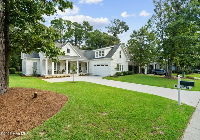 Photo 3 of Single family home for sale at 8249 Sage Valley Dr, Wilmington, NC 28411 | MLS# 100602882 | Listing updated on 2026-09-11