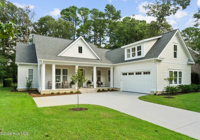 Photo 4 of Single family home for sale at 8249 Sage Valley Dr, Wilmington, NC 28411 | MLS# 100602882 | Listing updated on 2026-09-11
