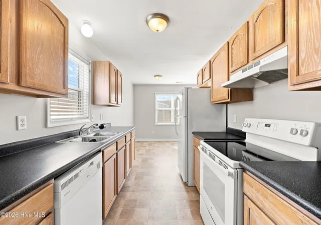Photo 3 of Single family home for sale at 1105 Jessica St, Elizabeth City, NC 27909 | MLS# 100603013 | Listing updated on 2026-09-11