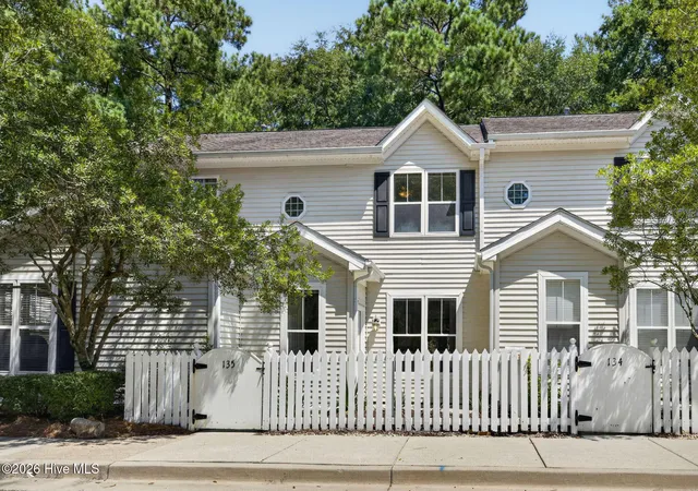 Photo 1 of Townhouse for sale at 5813 Wrightsville Ave #Apt 135, Wilmington, NC 28403 | MLS# 100600528 | Listing updated on 2026-09-16