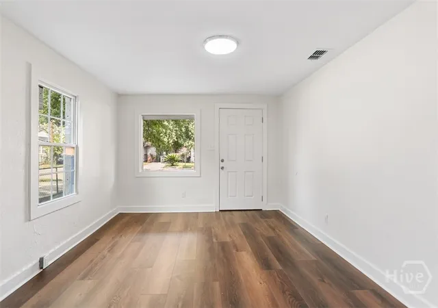 Photo 3 of Single family home for sale at 906 Wexler St, Savannah, GA 31415 | MLS# SA361670 | Listing updated on 2026-09-04