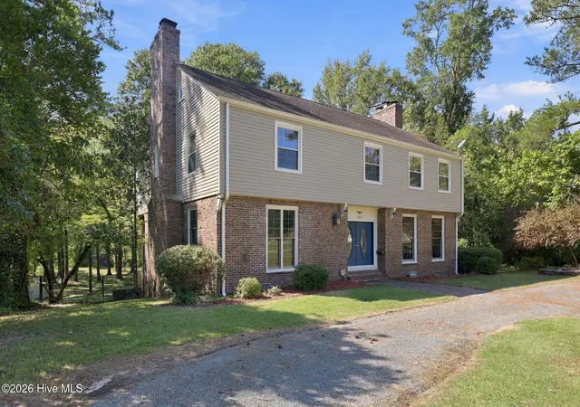Photo 1 of Single family home for sale at 1013 Riverside Blvd, Lumberton, NC 28358 | MLS# 100611037 | Listing updated on 2026-10-28