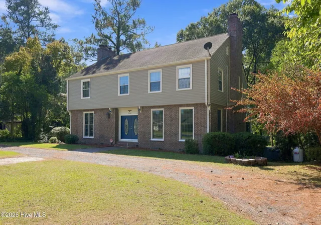 Photo 1 of Single family home for sale at 1013 Riverside Blvd, Lumberton, NC 28358 | MLS# 100611037 | Listing updated on 2026-10-28