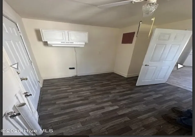 Photo 4 of Single family home for sale at 401 E North St, Kinston, NC 28501 | MLS# 100603386 | Listing updated on 2026-09-14