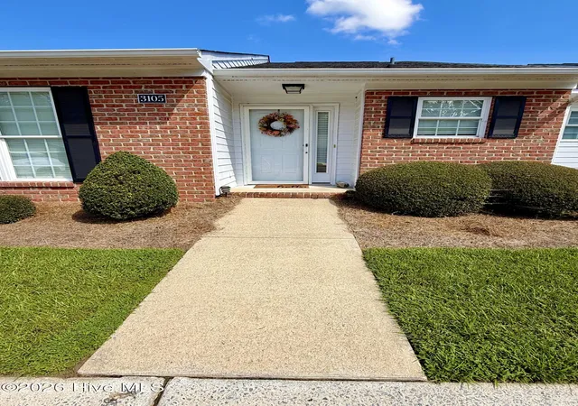 Photo 1 of Townhouse for sale at 3105 Fox Run Dr, Kinston, NC 28504 | MLS# 100600298 | Listing updated on 2026-09-04