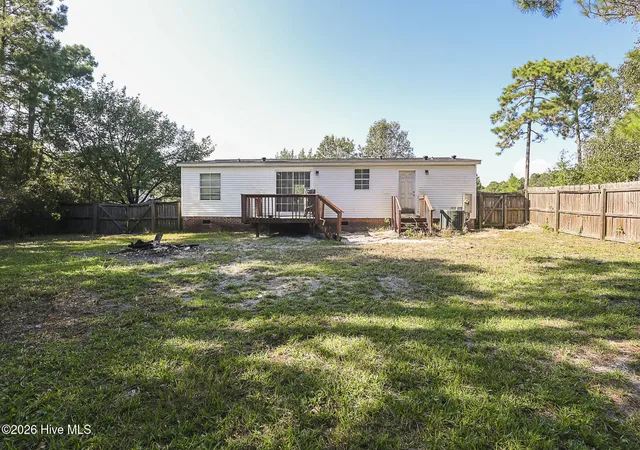 Photo 3 of Manufactured home for sale at 103 Yew Ct, Hubert, NC 28539 | MLS# 100600543 | Listing updated on 2026-09-14