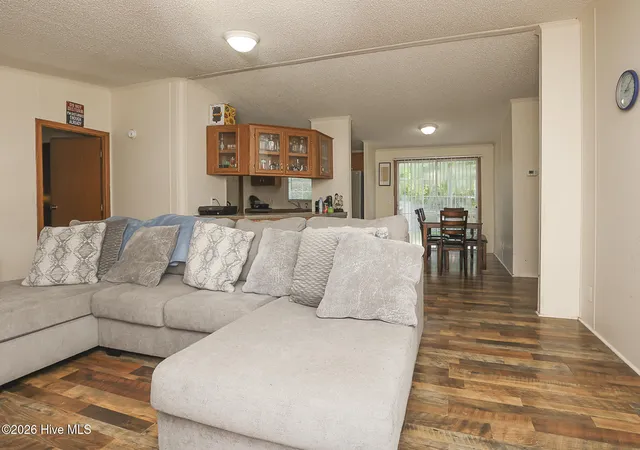 Photo 4 of Manufactured home for sale at 103 Yew Ct, Hubert, NC 28539 | MLS# 100600543 | Listing updated on 2026-09-14