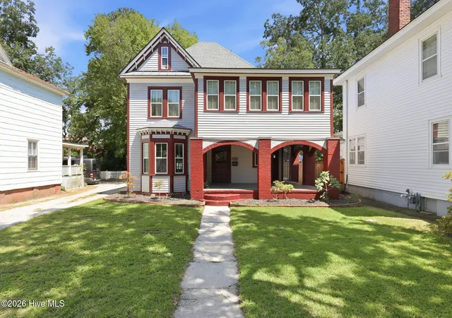 Photo 1 of Single family home for sale at 1208 National Ave, New Bern, NC 28560 | MLS# 100601929 | Listing updated on 2026-09-15