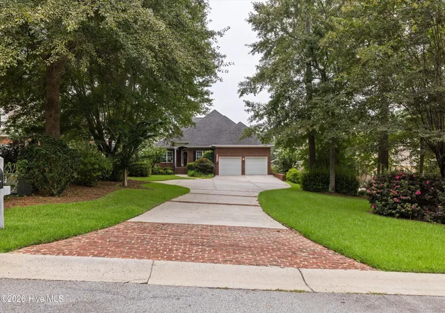 Photo 2 of Single family home for sale at 157 E Pleasant Colony Dr, Aiken, SC 29803 | MLS# 100600445 | Listing updated on 2026-09-27