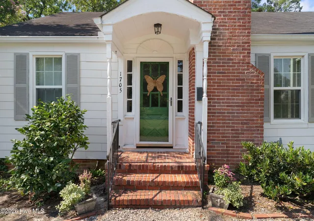 Photo 2 of Single family home for sale at 1705 Holly Hl Rd, Augusta, GA 30904 | MLS# 100600862 | Listing updated on 2026-09-18