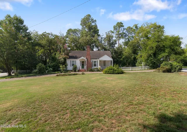 Photo 3 of Single family home for sale at 1705 Holly Hl Rd, Augusta, GA 30904 | MLS# 100600862 | Listing updated on 2026-09-18