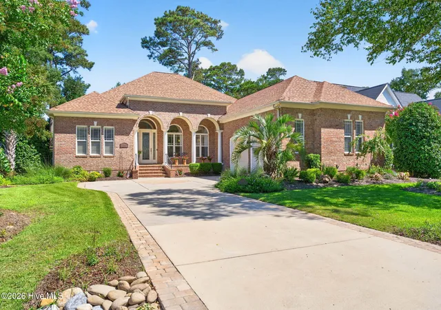 Photo 1 of Single family home for sale at 2761 Cedar Crst Dr, Southport, NC 28461 | MLS# 100603361 | Listing updated on 2026-09-16