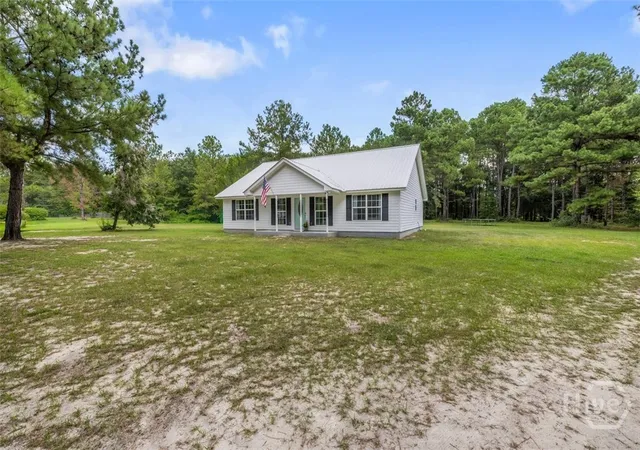 Photo 3 of Single family home for sale at 217 Bens Branch Rd, Newington, GA 30446 | MLS# SA363749 | Listing updated on 2026-09-07