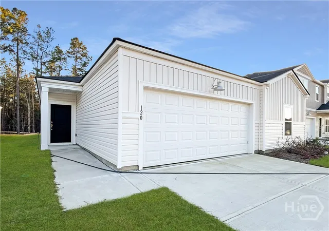 Photo 3 of Single family home for sale at 120 Geranium Way, Savannah, GA 31302 | MLS# SA364316 | Listing updated on 2026-09-10