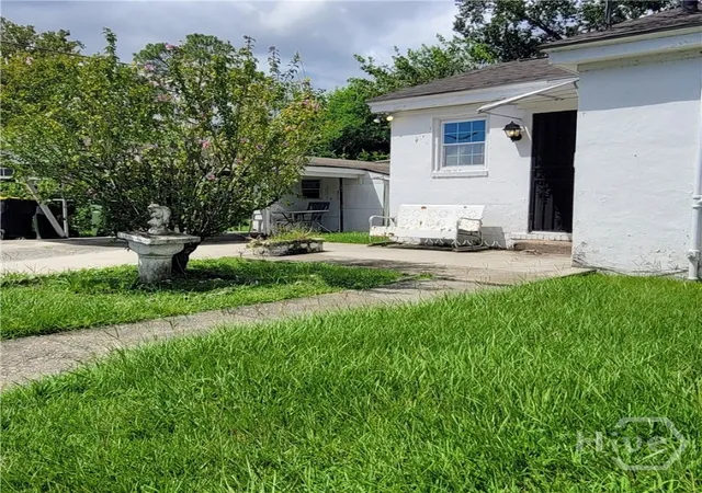 Photo 2 of Single family home for sale at 801 W 47th Street, Savannah, GA 31405 | MLS# SA363968 | Listing updated on 2026-09-04