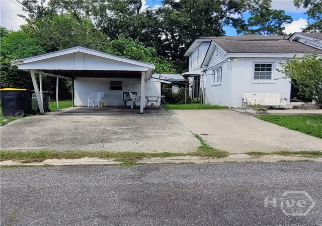 Photo 3 of Single family home for sale at 801 W 47th Street, Savannah, GA 31405 | MLS# SA363968 | Listing updated on 2026-09-04