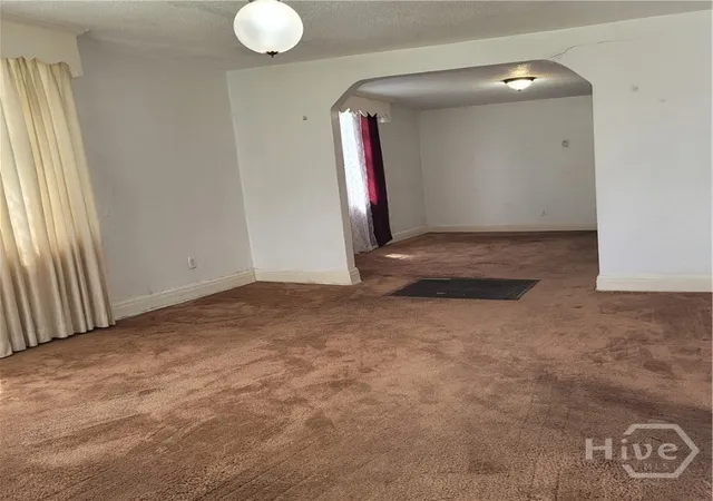 Photo 4 of Single family home for sale at 801 W 47th Street, Savannah, GA 31405 | MLS# SA363968 | Listing updated on 2026-09-04