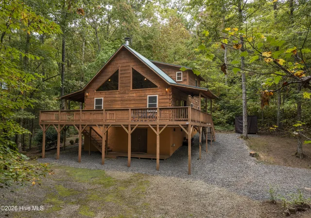 Photo 2 of Single family home for sale at 615 Valley View Hts Ln, Andrews, NC 28901 | MLS# 100611537 | Listing updated on 2026-10-21