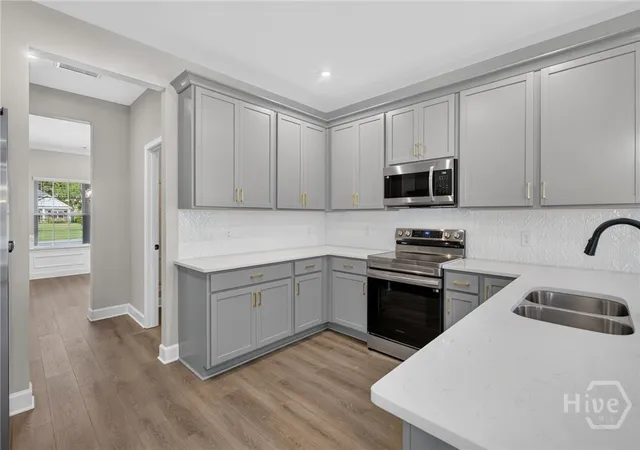 Photo 3 of Single family home for sale at 245 James Dr, Richmond Hill, GA 31324 | MLS# SA337491 | Listing updated on 2026-09-10