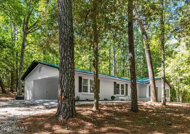 Photo 3 of Single family home for sale at 115 Wood River Rd, West End, NC 27376 | MLS# 100603260 | Listing updated on 2026-09-13