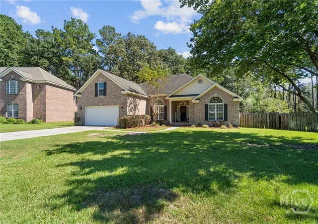 Photo 1 of Single family home for sale at 424 Walthour Dr, Rincon, GA 31326 | MLS# SA365633 | Listing updated on 2026-10-29