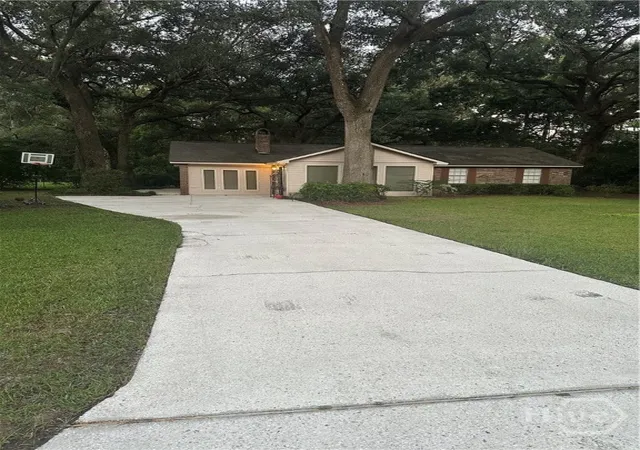 Photo 2 of Single family home for sale at 295 Kelly Davis Rd, Richmond Hill, GA 31324 | MLS# SA361884 | Listing updated on 2026-09-11