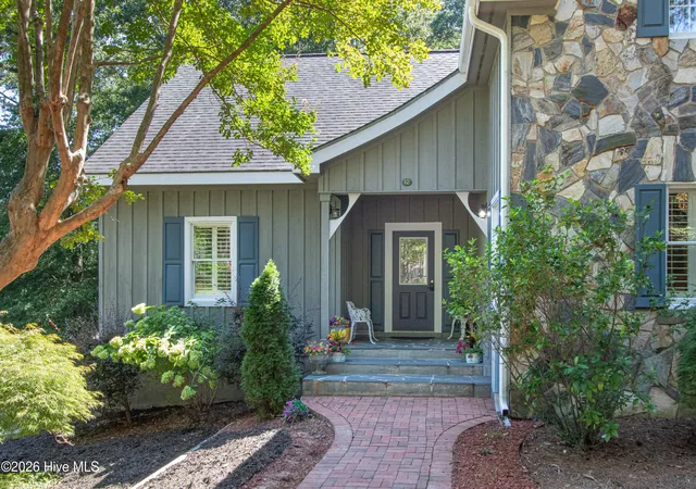 Photo 3 of Single family home for sale at 12 Village Ln, Pinehurst, NC 28374 | MLS# 100603091 | Listing updated on 2026-09-12