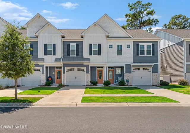 Photo 2 of Townhouse for sale at 118 Blue Bill Way, Beaufort, NC 28516 | MLS# 100601854 | Listing updated on 2026-09-09