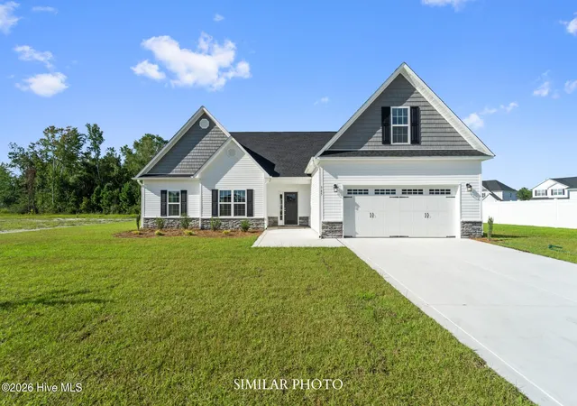 Photo 1 of Single family home for sale at 501 Appalachian Trl N, Jacksonville, NC 28546 | MLS# 100602004 | Listing updated on 2026-09-17